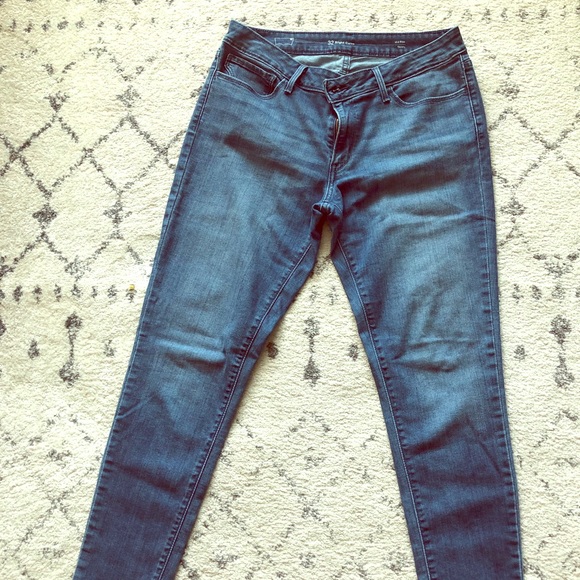 Levi's Denim - Levi’s slight curve mid rise skinny jean